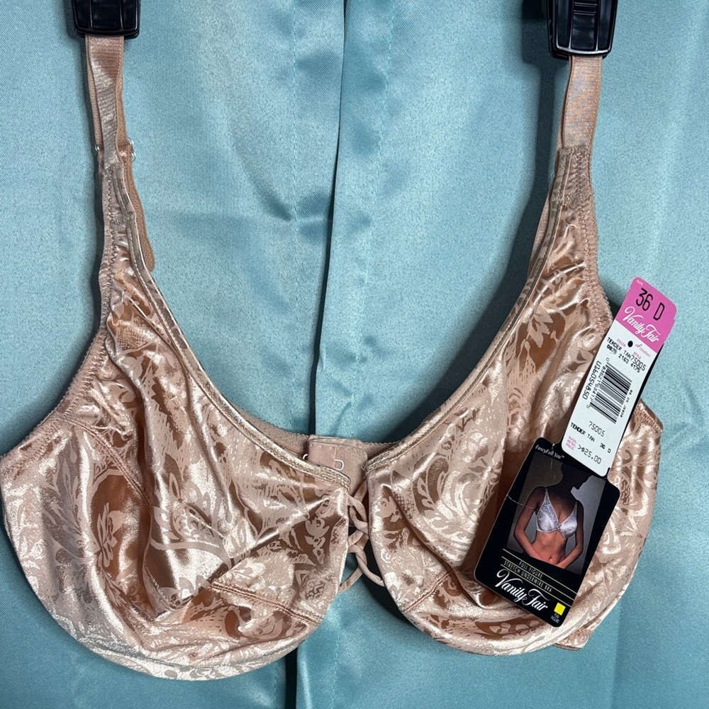 Vanity Fair Full Figure Stretch Underwire Bra